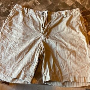 Men’s khaki shorts. Size 38 waist